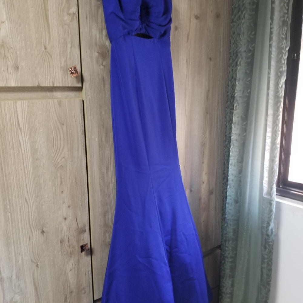La Femme  Mermaid Gown size 4 Prome Dress